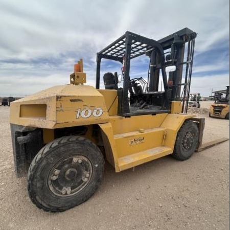 2018 KOMATSU FD100-8 in Houston, TX