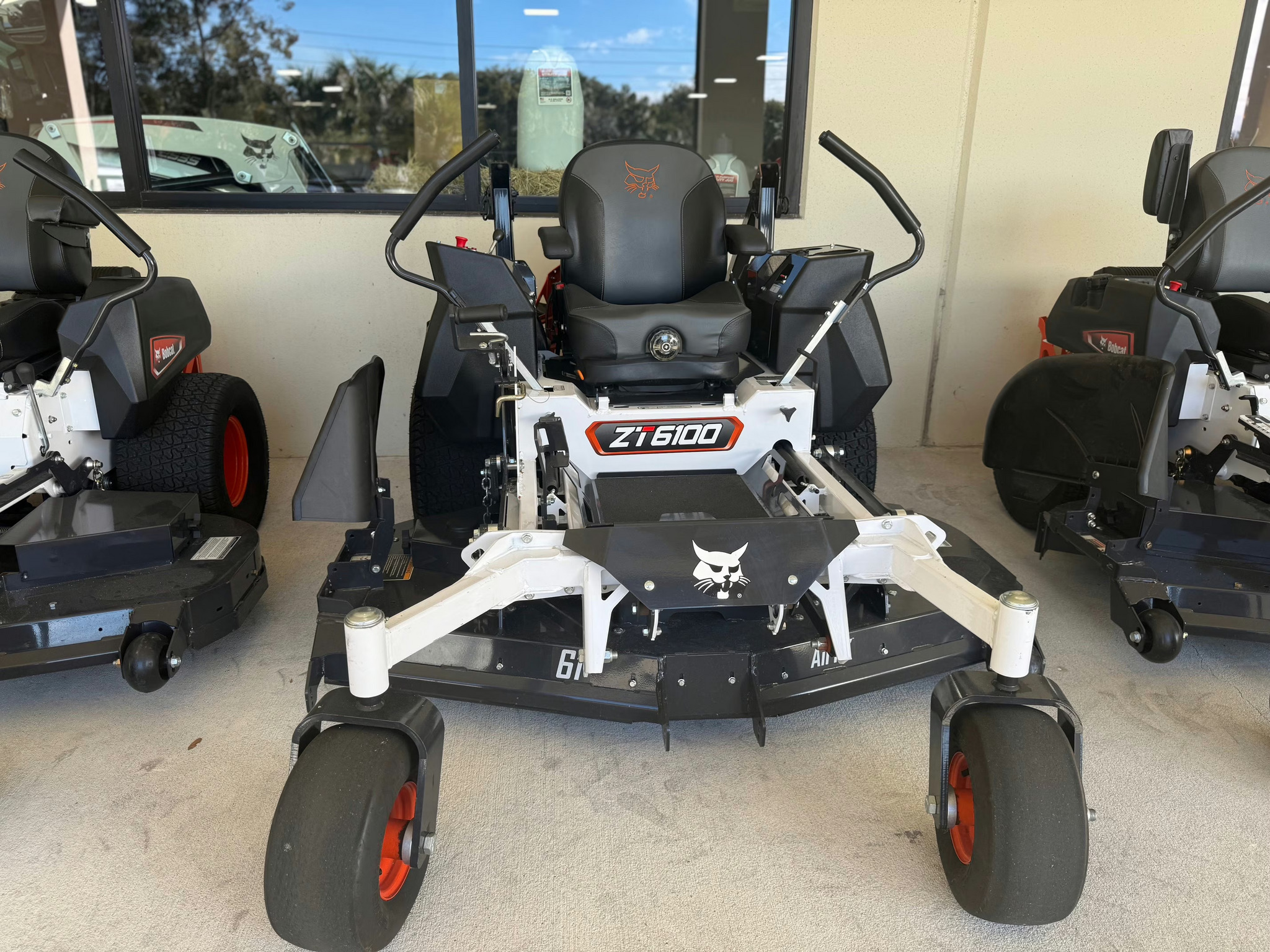 2025 Bobcat ZT6100 Series in Orange City, FL