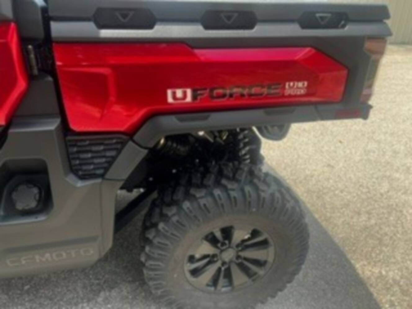 A photo of this 2026 CFMOTO UFORCE U10 Pro Highland