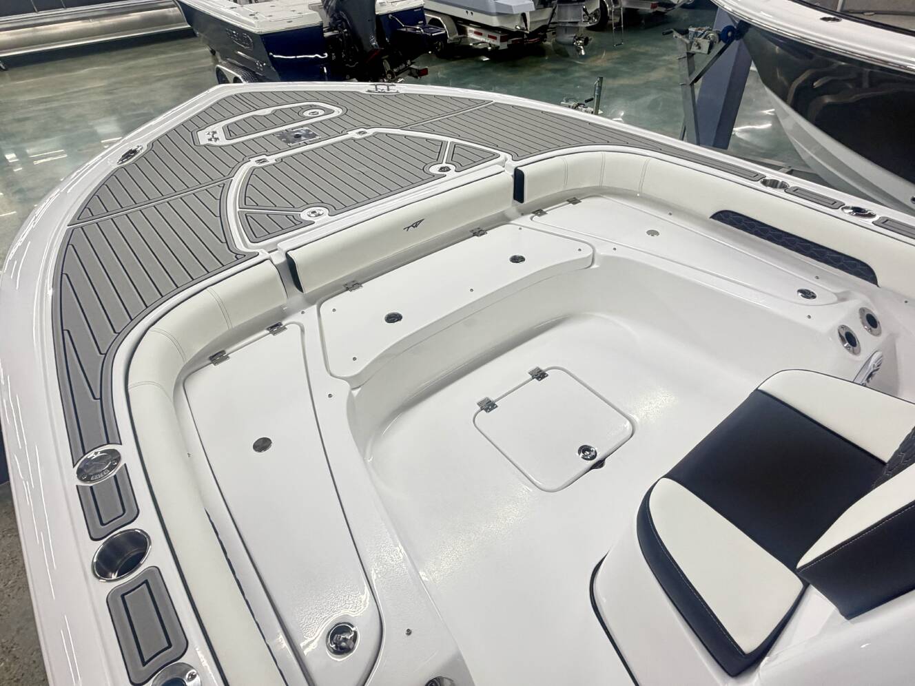 A photo of this 2027 Tidewater CAROLINA BAY 2500