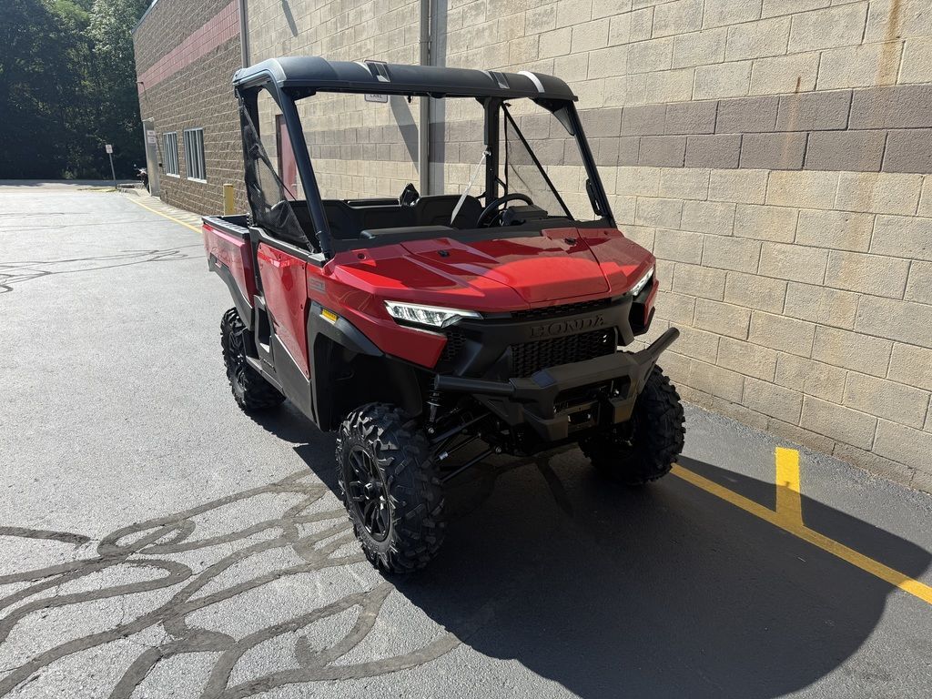 2026 Honda® Pioneer 1000 Deluxe in brighton MI