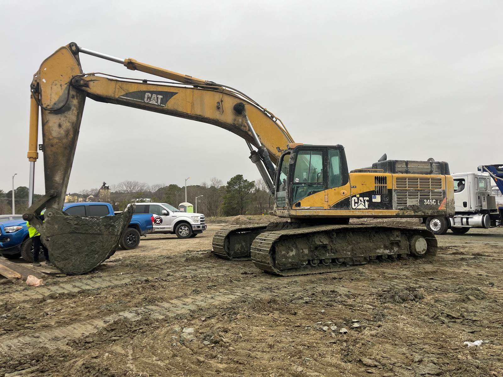 2008 Caterpillar 345CL in Richmond, VA