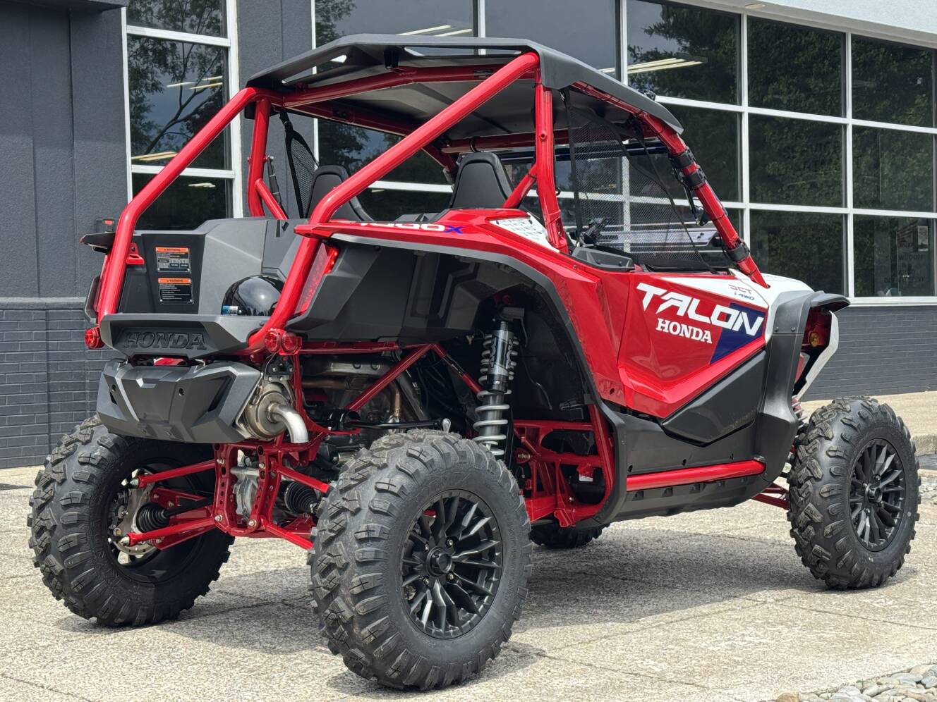 A photo of this 2026 Honda TALON 1000X FOX LIVE VALVE