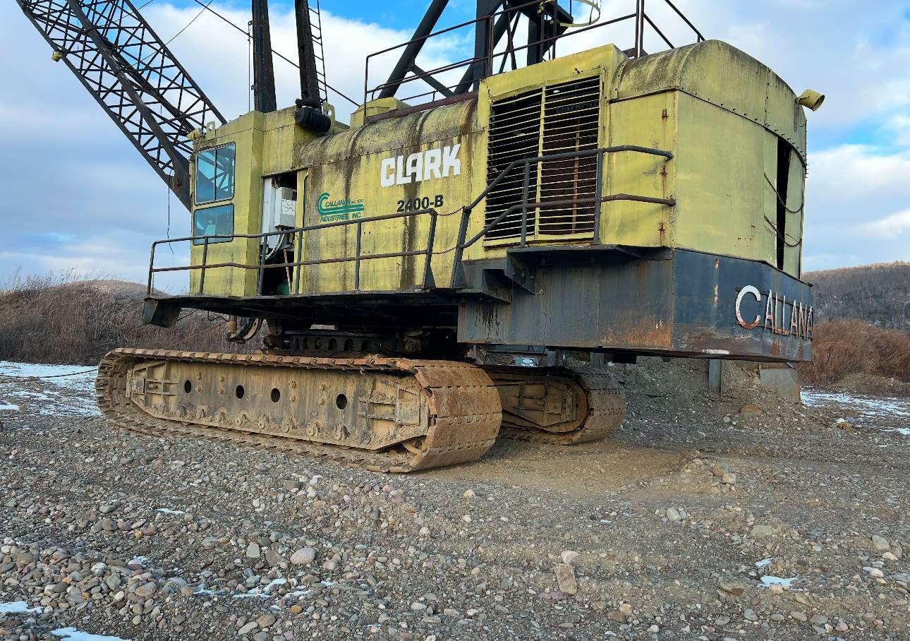 1978 Clark 2400-B in Wayne, MI