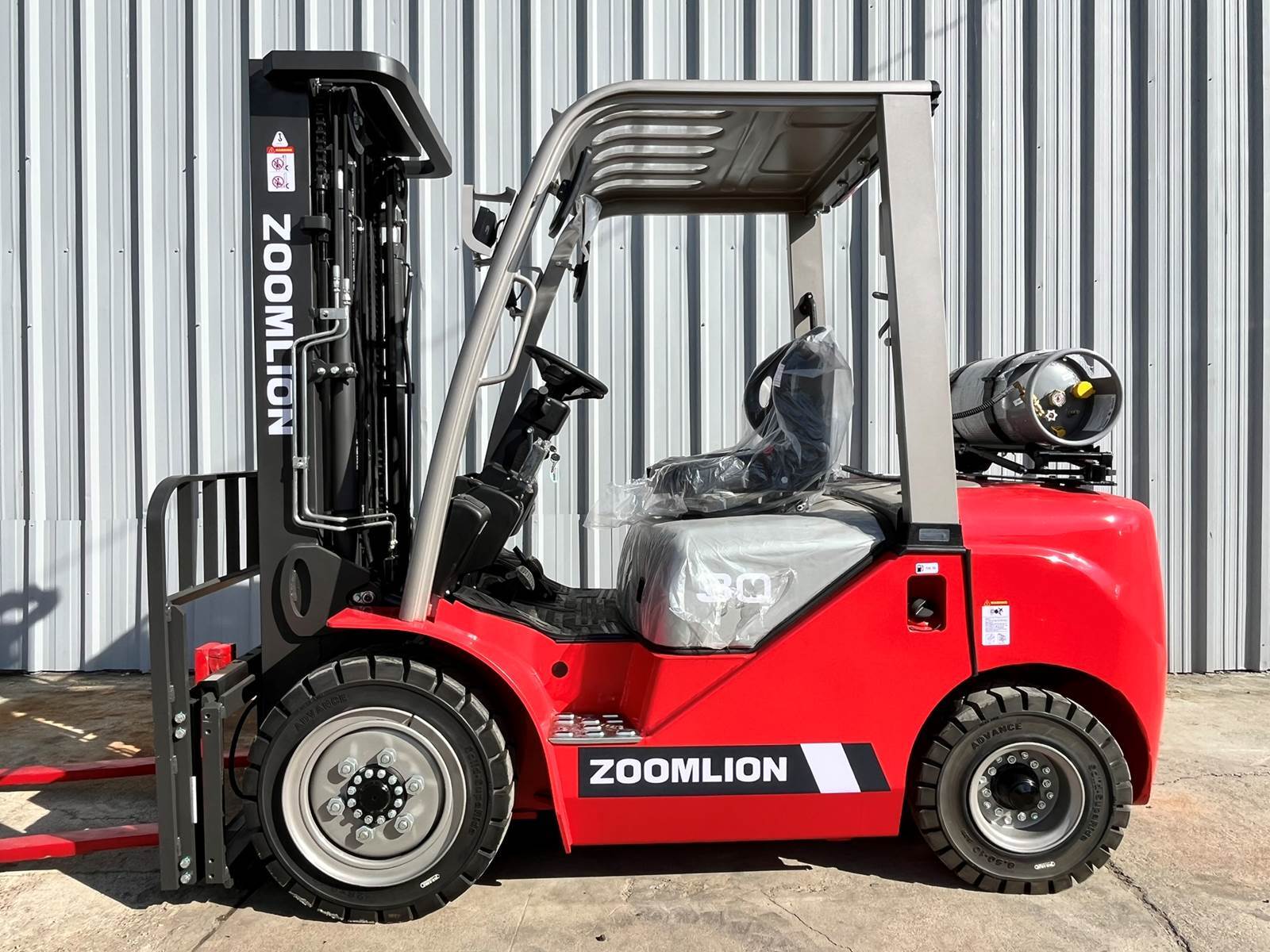 2023 Zoomlion FL30 in Waukesha, WI