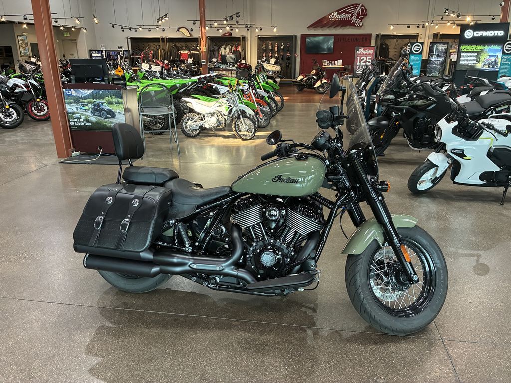 2025 Indian Motorcycle Super Chief Dark Horse
