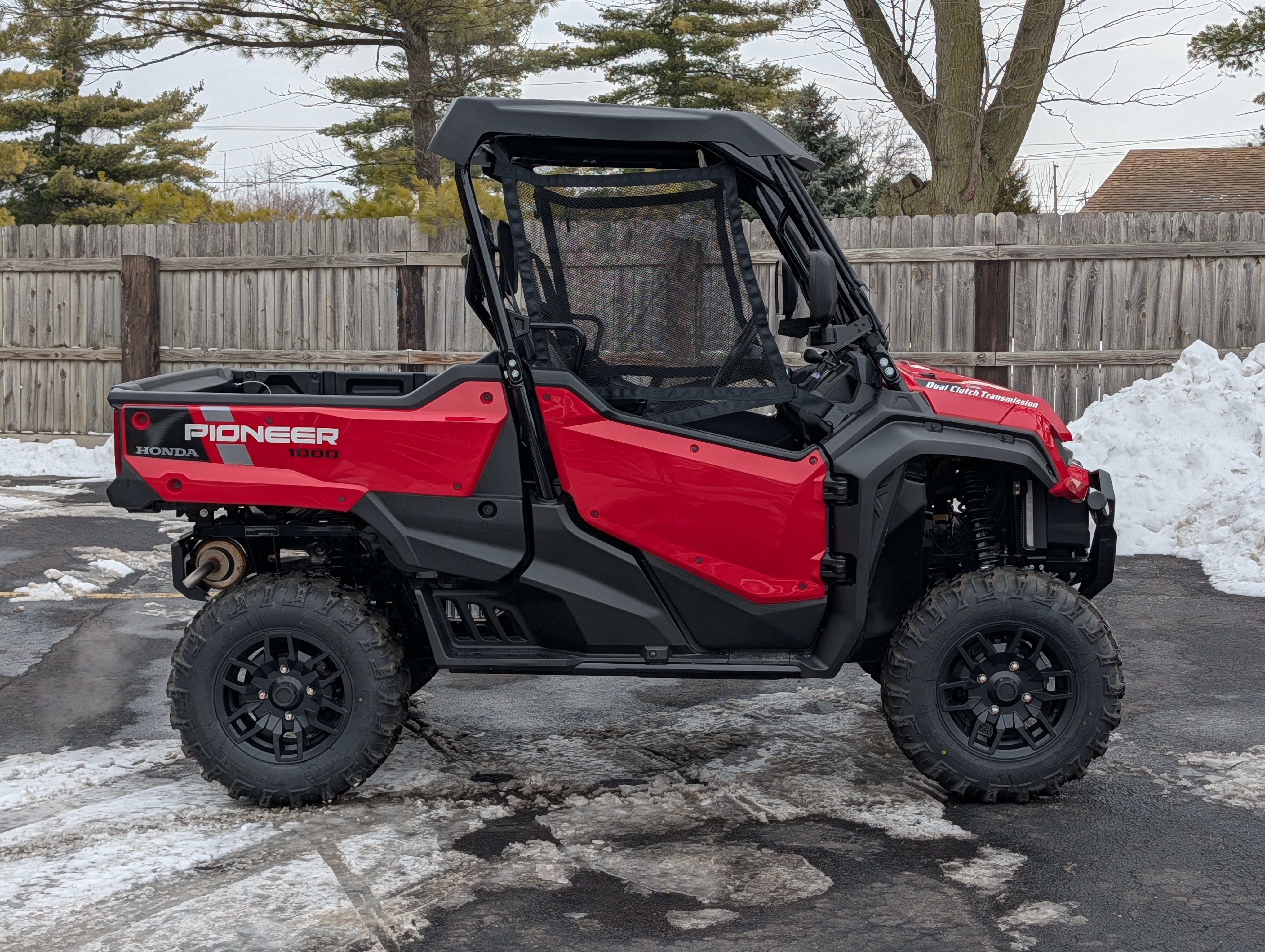 2025 Honda Pioneer 1000 Deluxe Recreation / Sport ATV