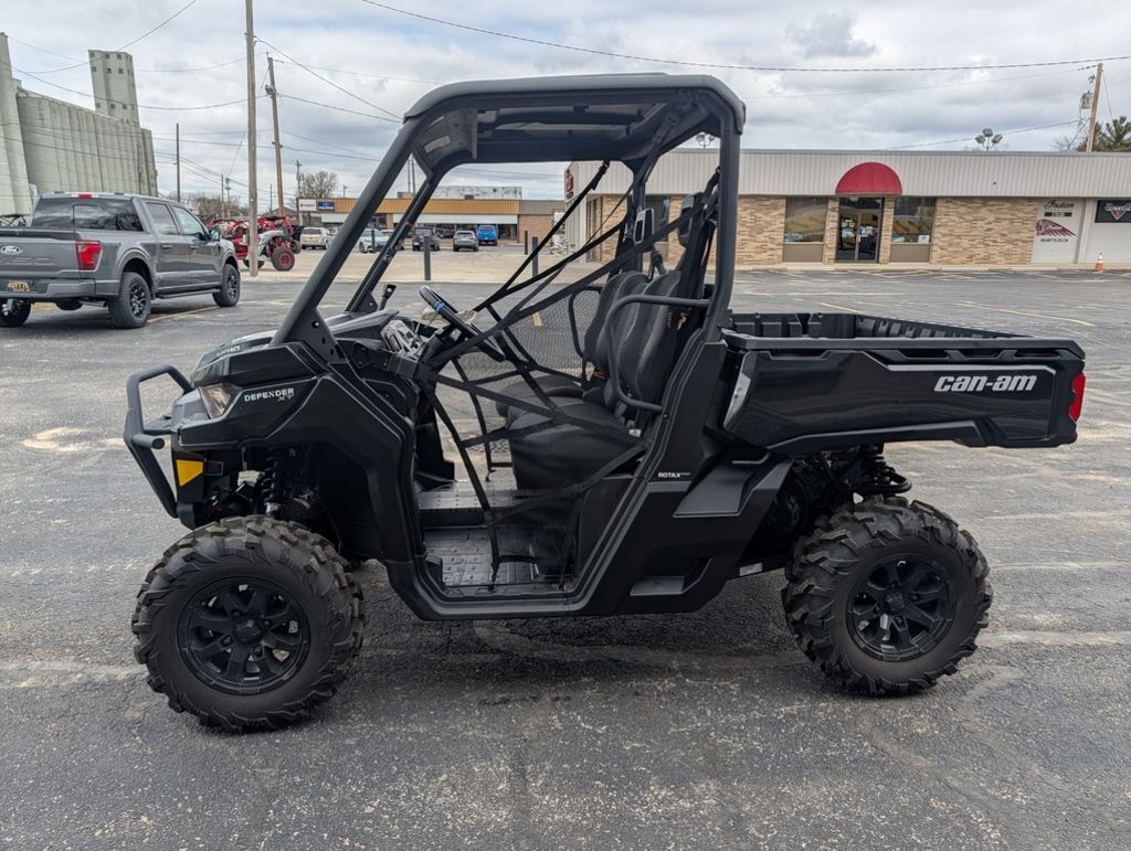 2025 Can-Am Defender XT HD10 in maumee OH