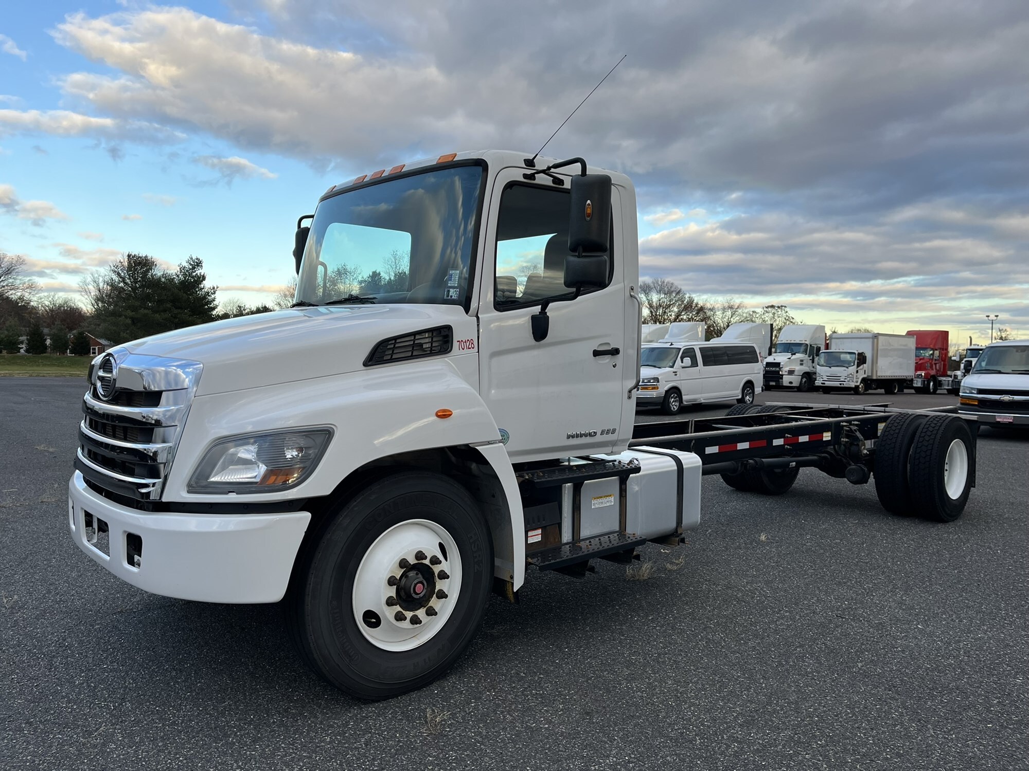 2020 HINO 338 in Souderton, PA