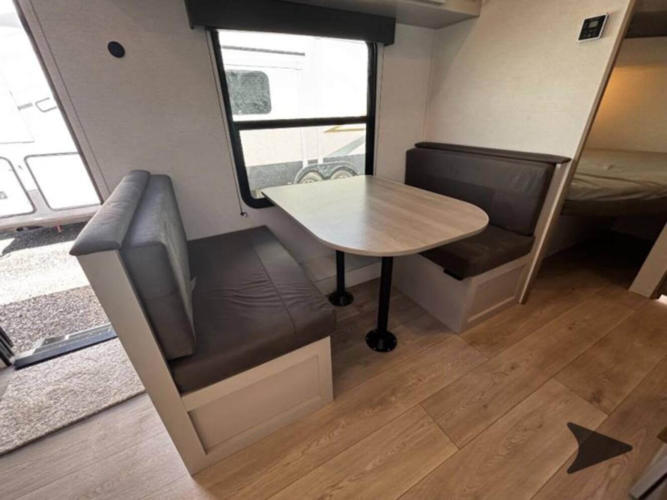 A photo of this 2027 Jayco Jay Flight SLX 260BHW BAJA