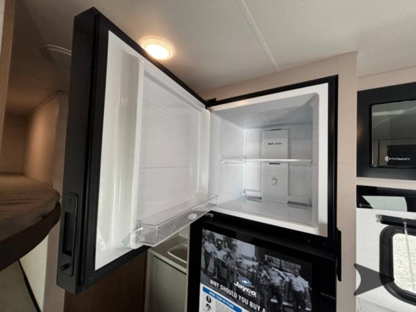 A photo of this 2027 Jayco Jay Flight SLX 260BHW BAJA