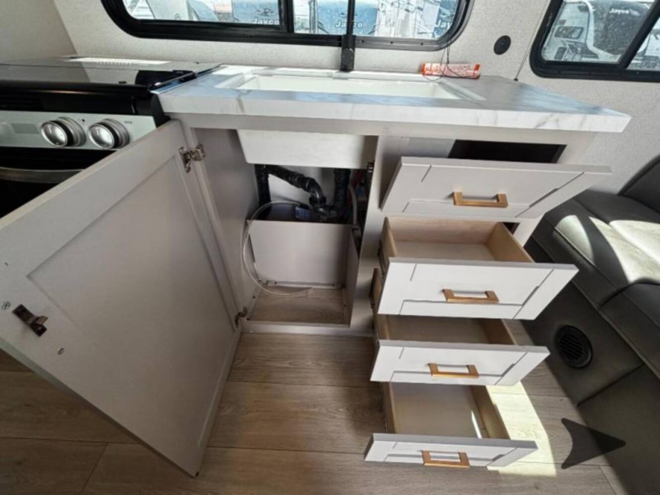 A photo of this 2027 Jayco Jay Flight SLX 260BHW BAJA