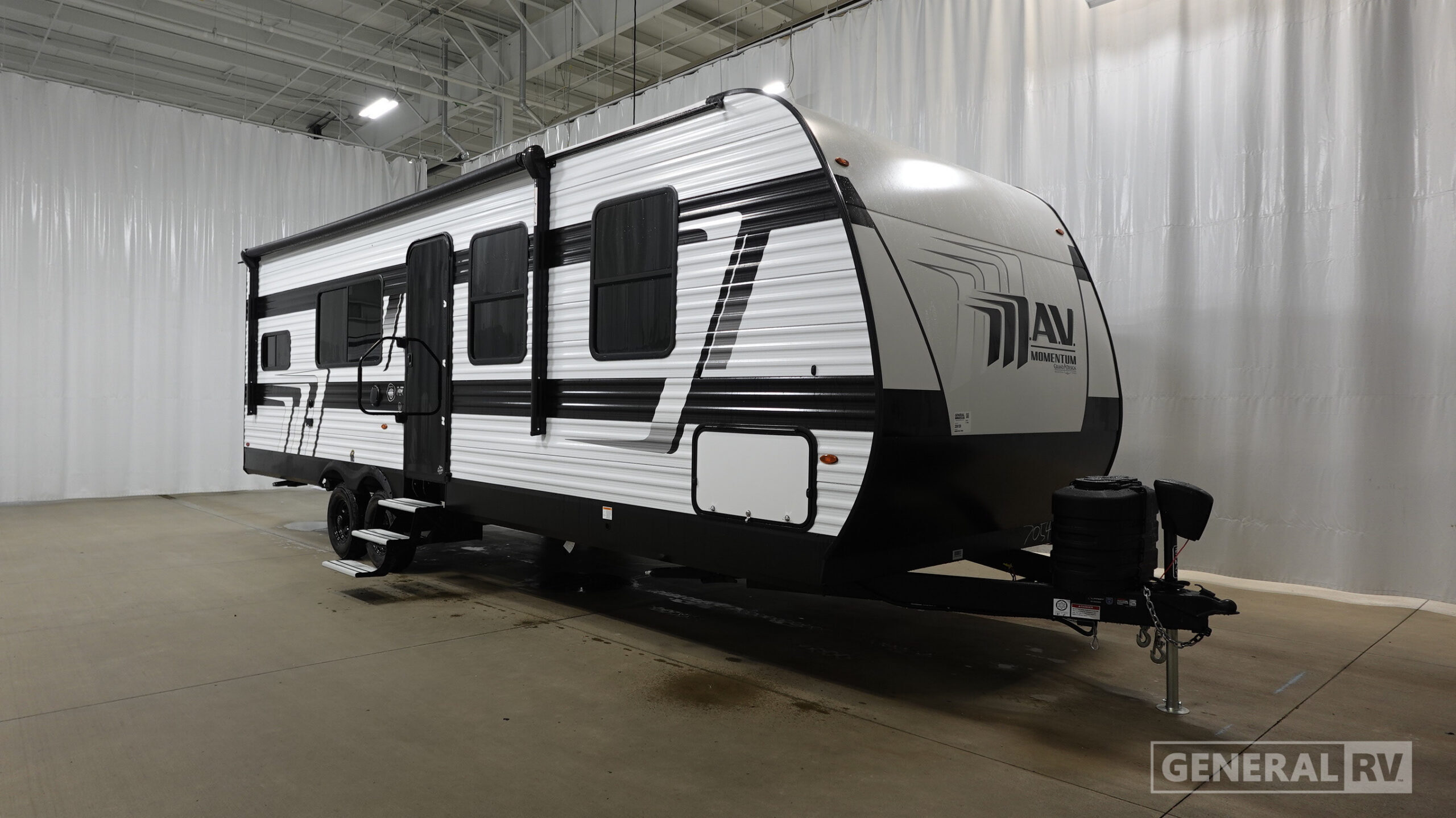 2026 Grand Design Momentum MAV 27MAV in brownstown MI