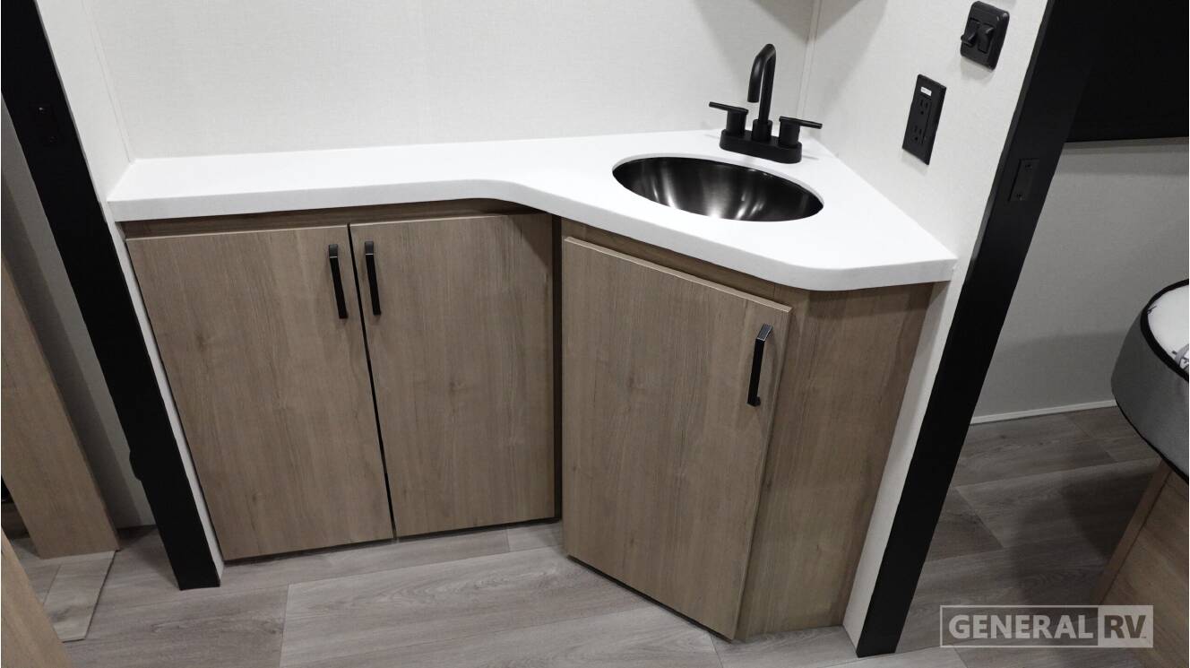 A photo of this 2026 Grand Design IMAGINE 2500RL