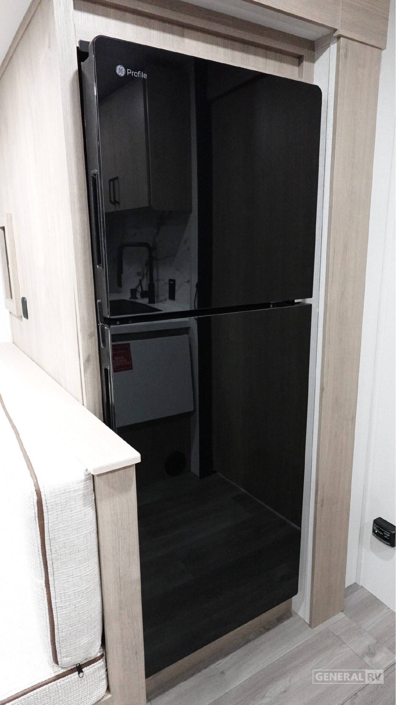 A photo of this 2026 Grand Design IMAGINE 2500RL