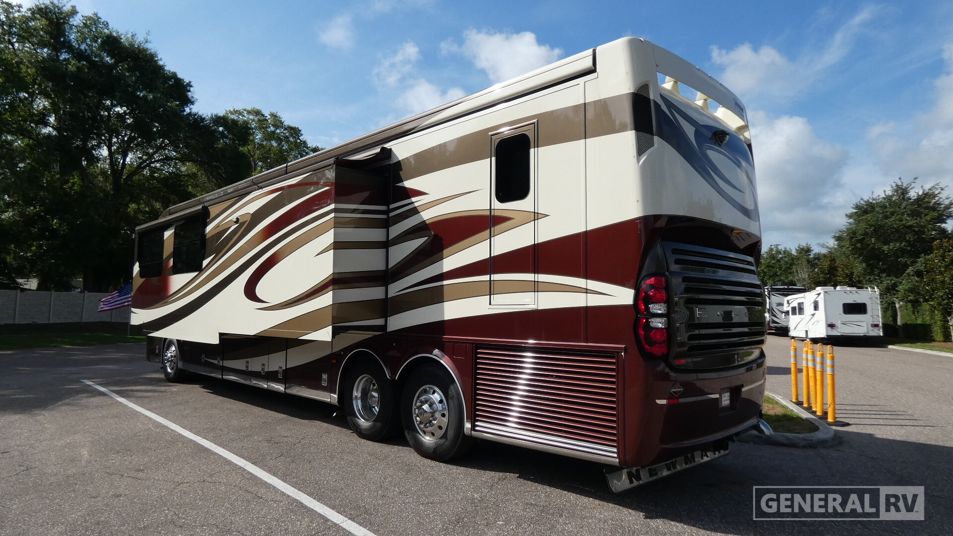 2017 Newmar ESSEX 4519 in dover FL