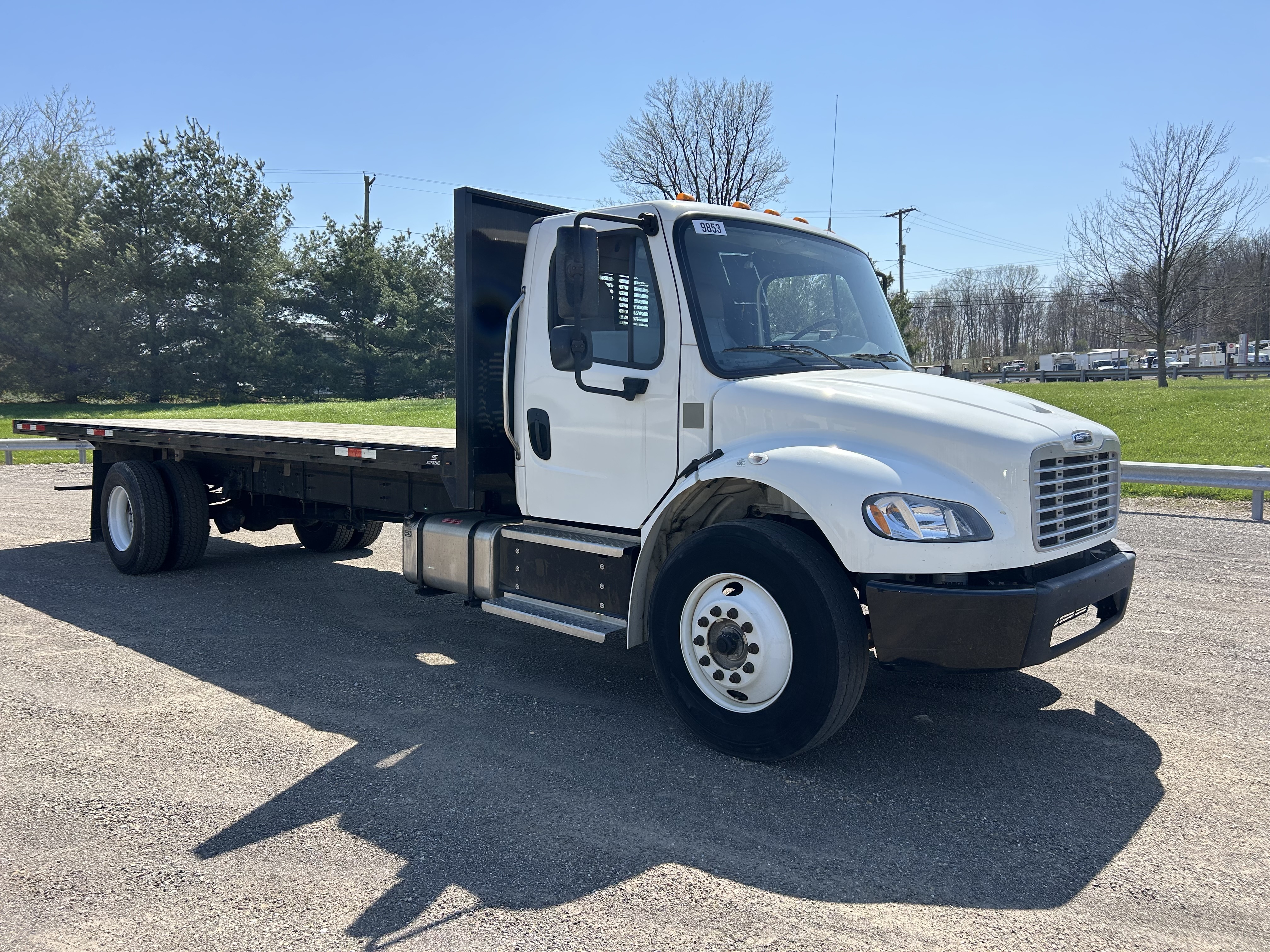 2021 FREIGHTLINER BUSINESS CLASS M2 106 in Mount Vernon, OH