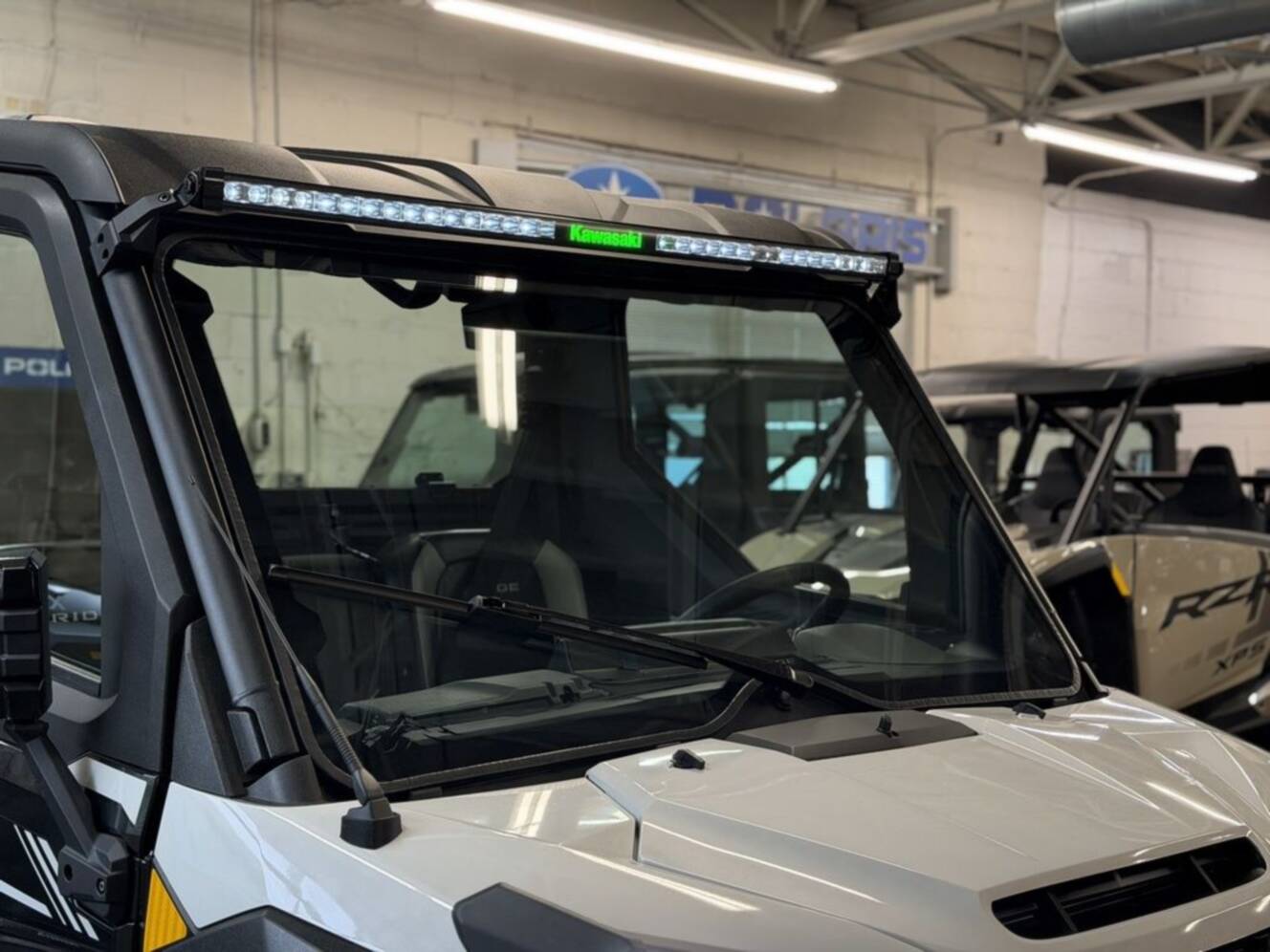 A photo of this 2025 Kawasaki Ridge® XR Deluxe HVAC