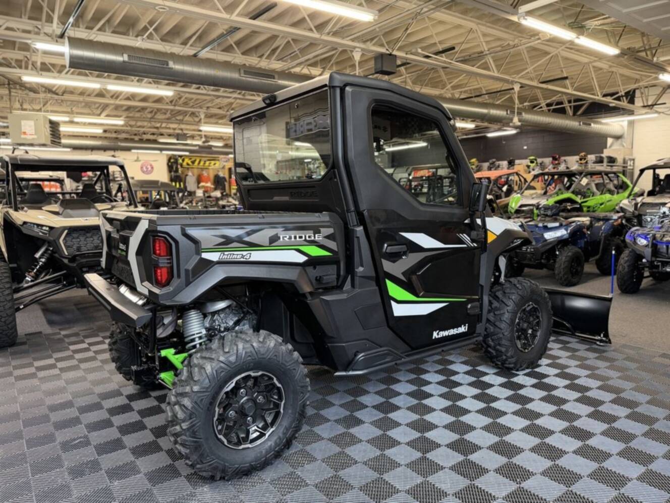A photo of this 2025 Kawasaki Ridge® XR Deluxe HVAC