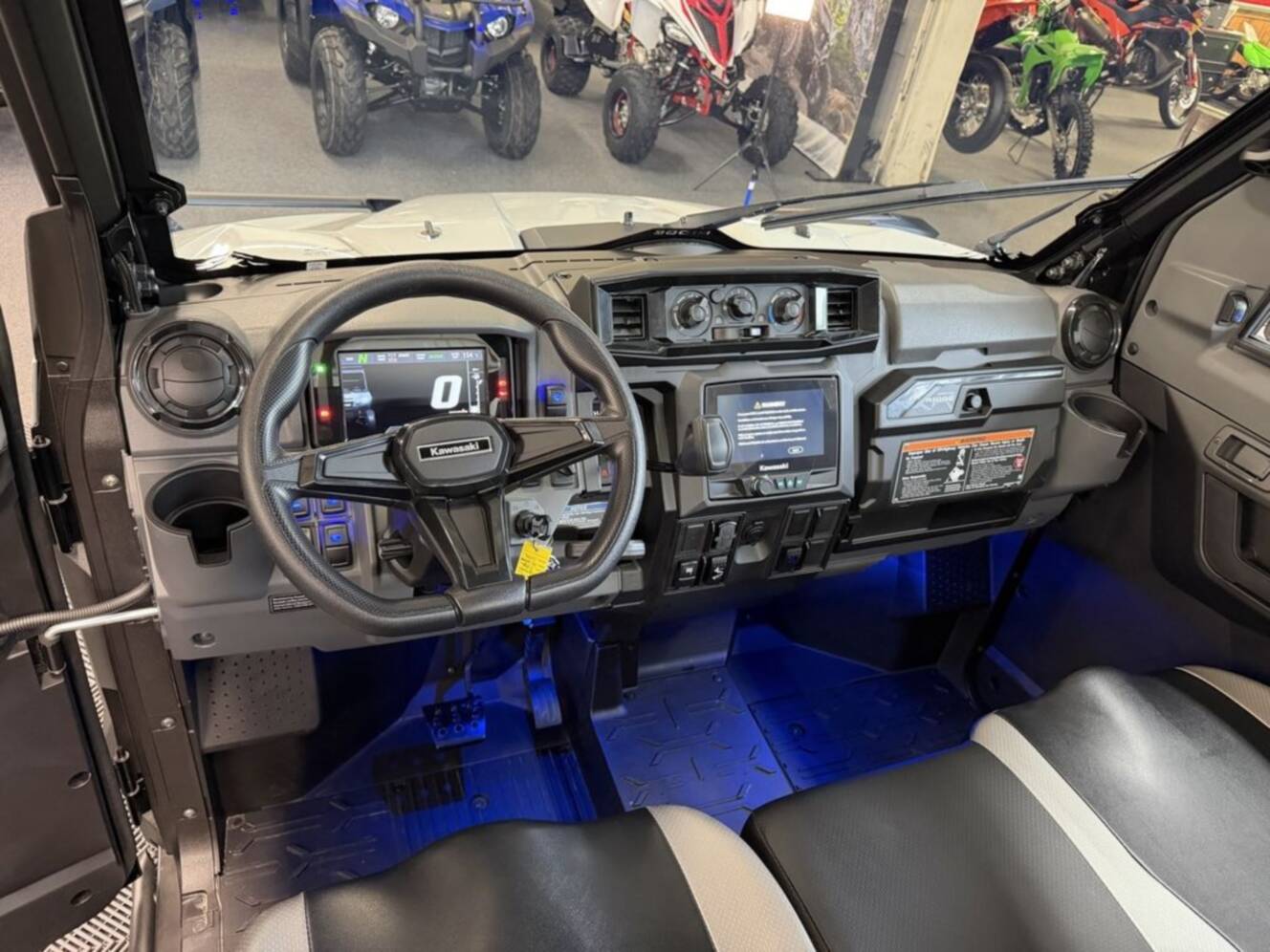 A photo of this 2025 Kawasaki Ridge® XR Deluxe HVAC