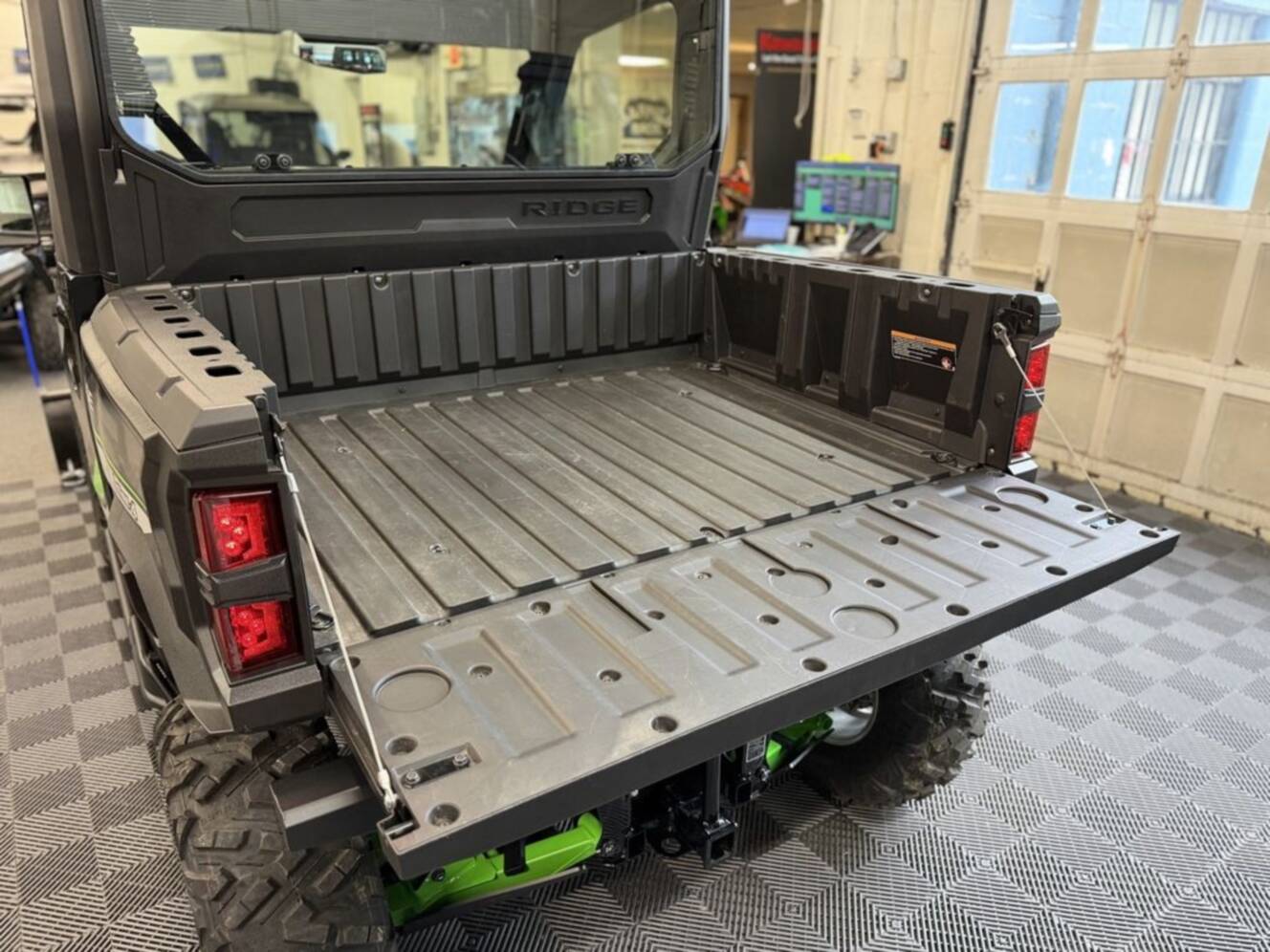 A photo of this 2025 Kawasaki Ridge® XR Deluxe HVAC