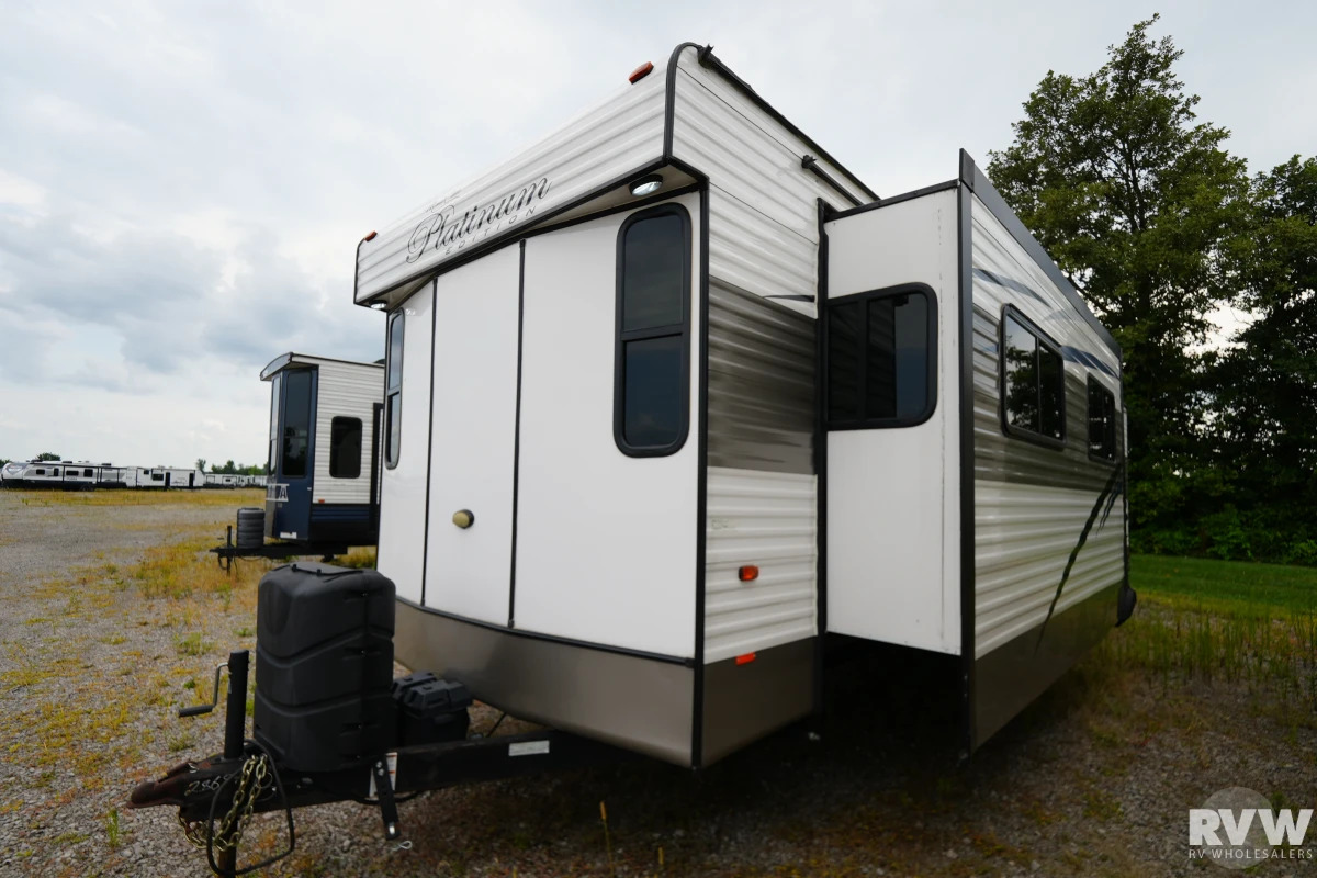 2023 Recreation By Design Monte Carlo Platinum Edition 37AL in lakeview OH