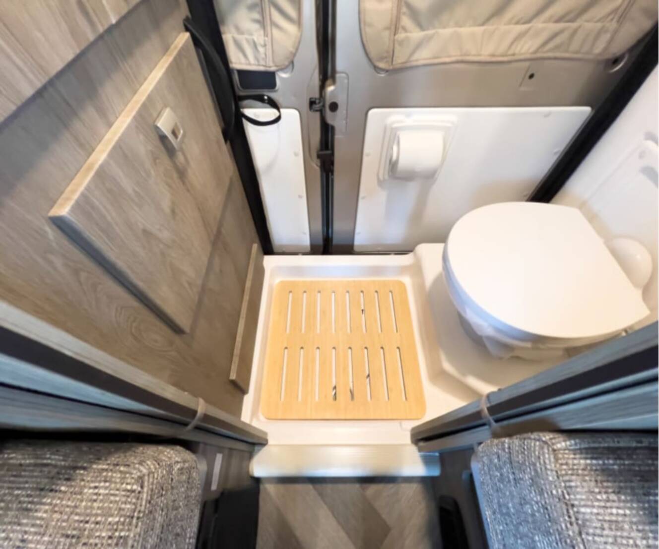 A photo of this 2026 Winnebago TRAVATO BU259K