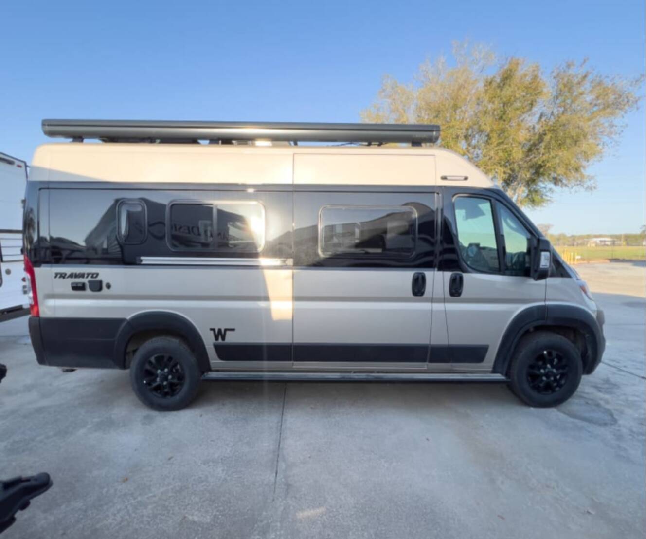 A photo of this 2026 Winnebago TRAVATO BU259K