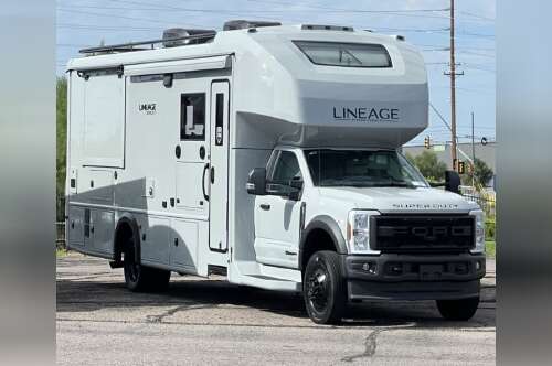 2027 Grand Design LINEAGE SERIES F 31ZW-FBP in tucson AZ
