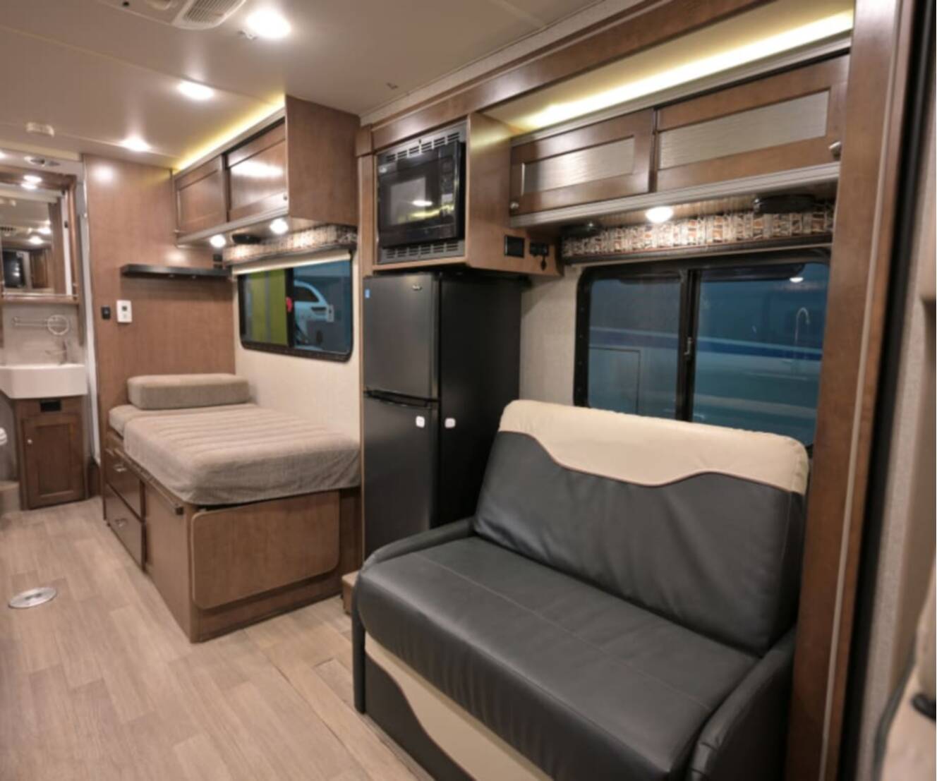 A photo of this 2019 Winnebago FUSE 23A