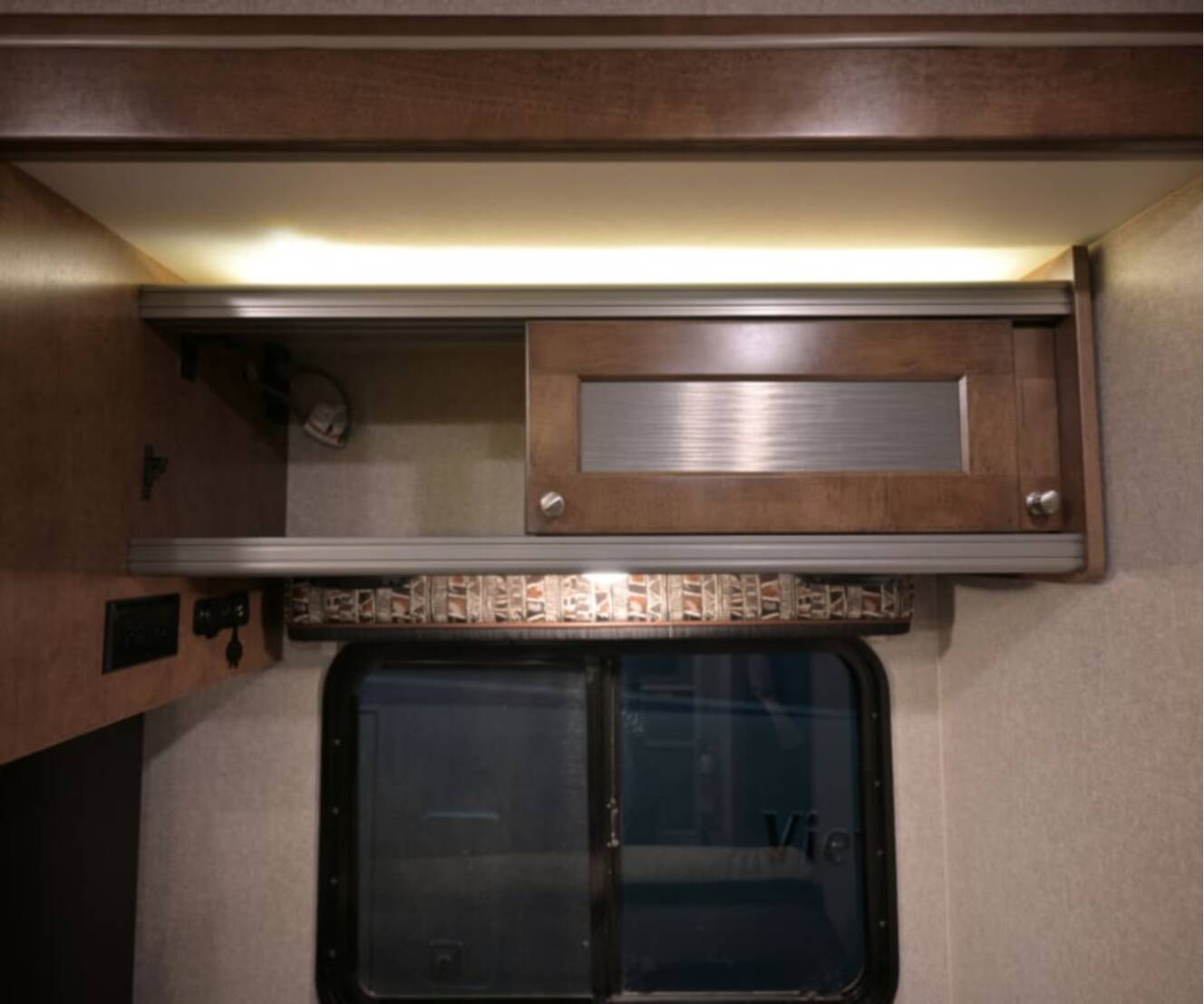 A photo of this 2019 Winnebago FUSE 23A