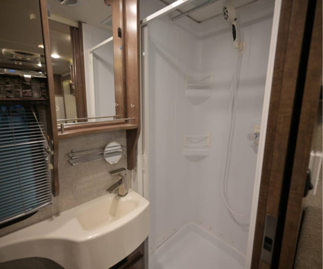 A photo of this 2019 Winnebago FUSE 23A