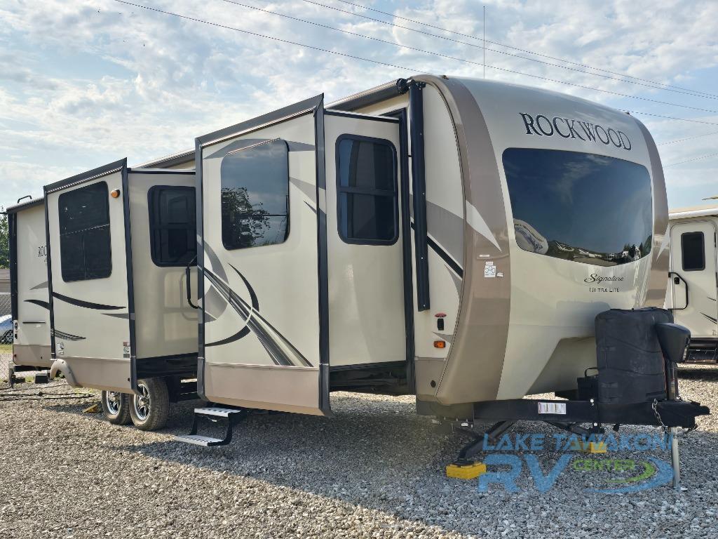 2018 Forest River Rv Rockwood Signature Ultra Lite 8324BS in west tawakoni TX