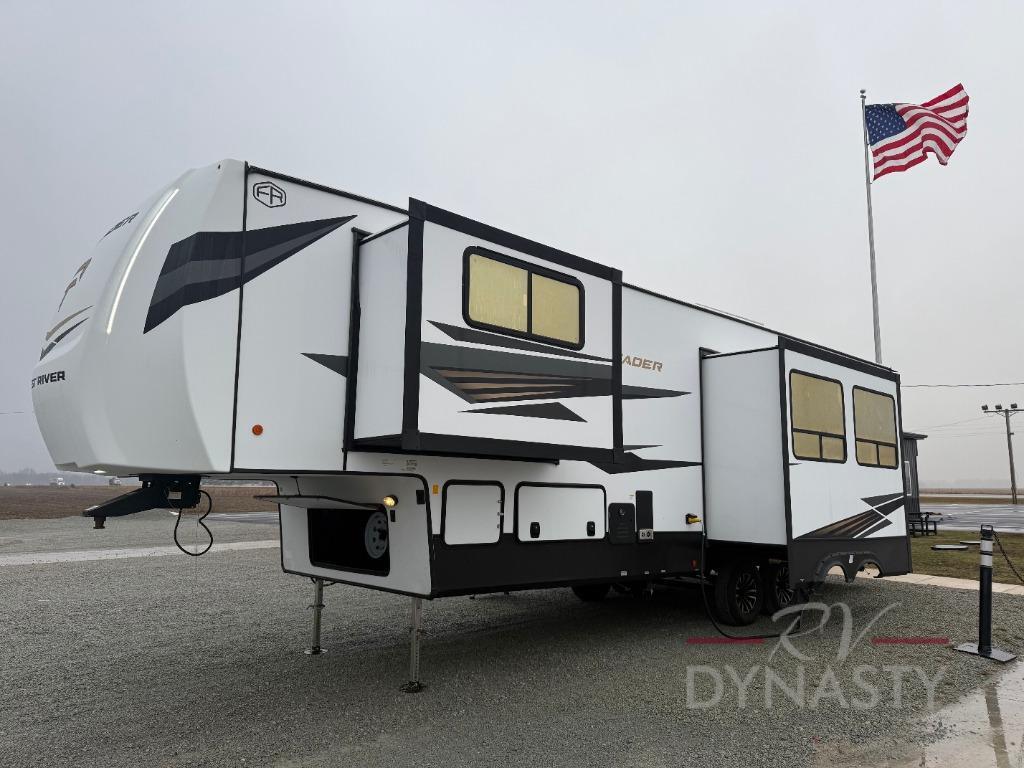 2026 Forest River Crusader KING33 in bunker hill IN