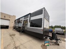 2025 Coachmen RV Catalina Destination 42CONDO Review image