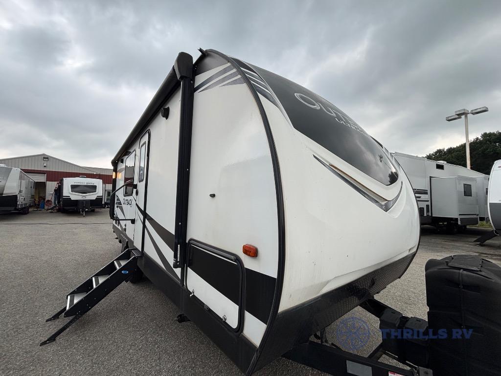 2020 Keystone Rv Outback Ultra Lite 221UMD in columbia city IN