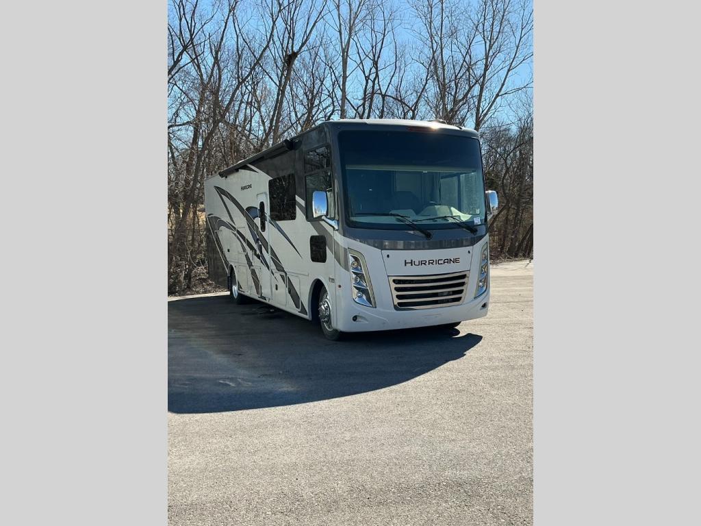 2023 Thor Motor Coach Hurricane 34J RV