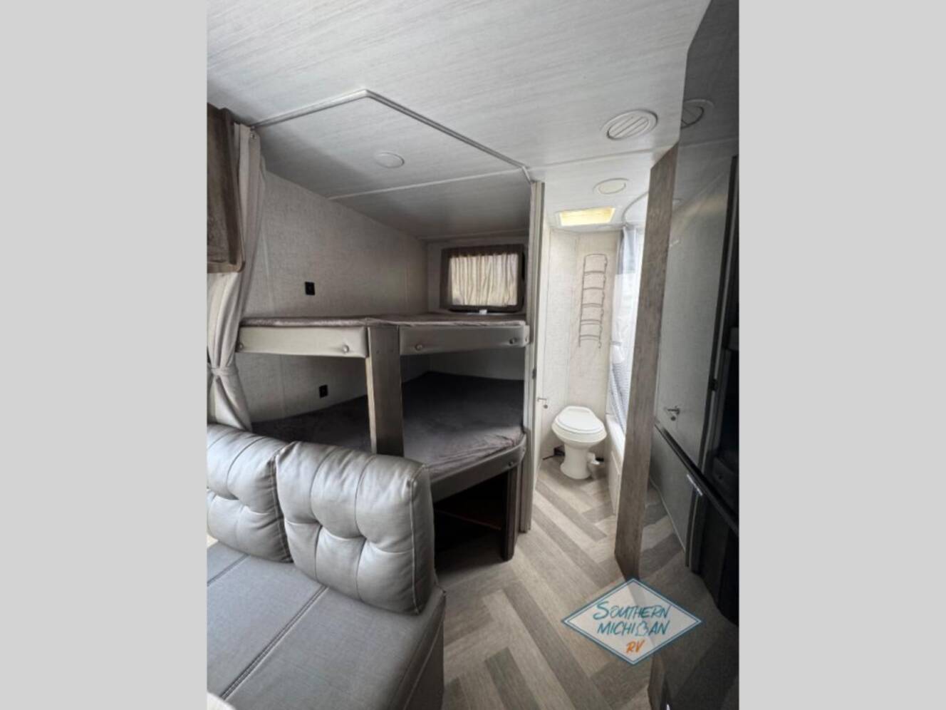 A photo of this 2021 Forest River Rv Salem Cruise Lite 261BHXL