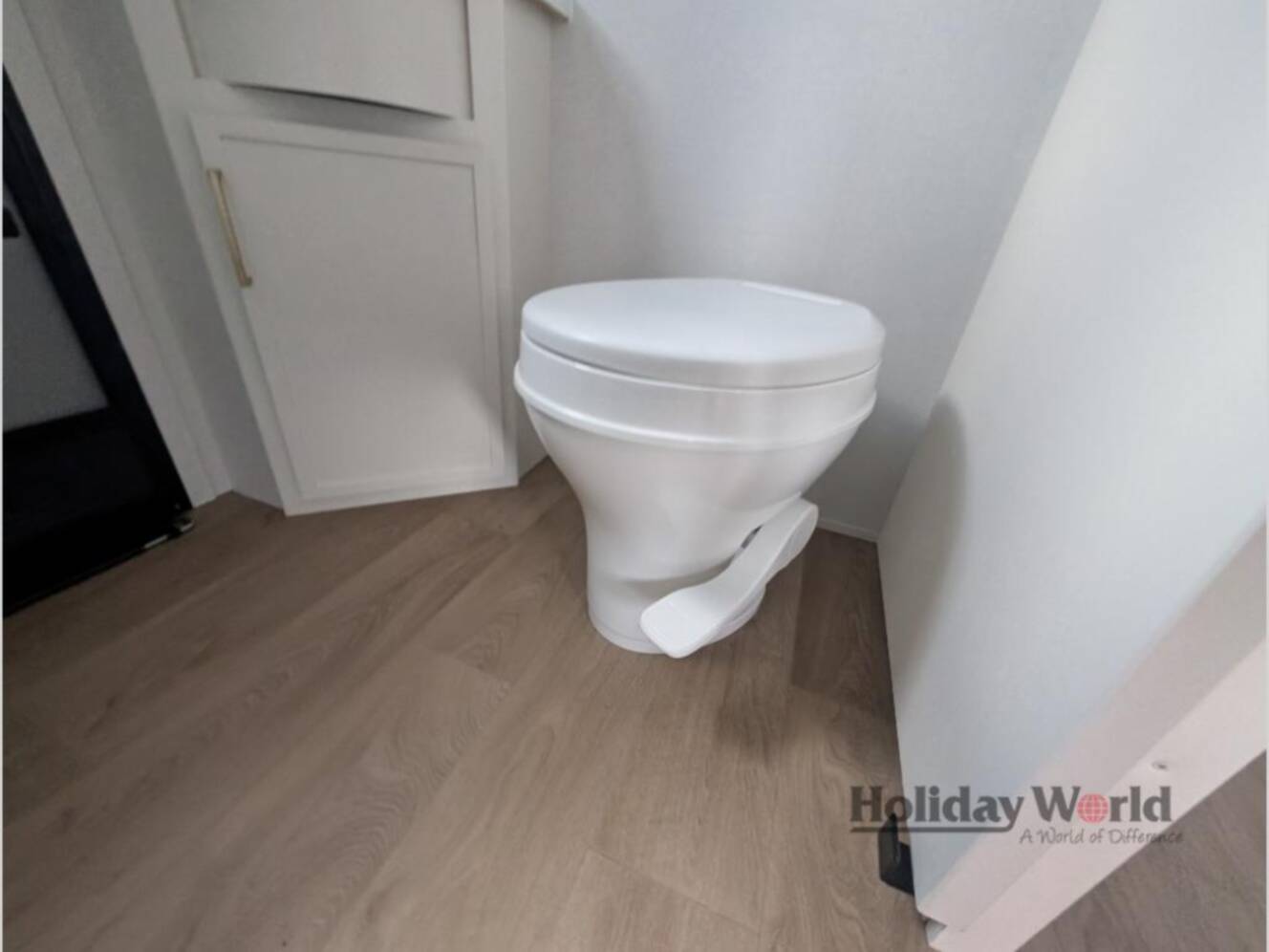 A photo of this 2027 Grand Design Transcend 325BHT