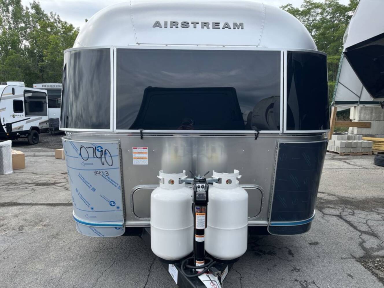 A photo of this 2027 Airstream Globetrotter 27FB