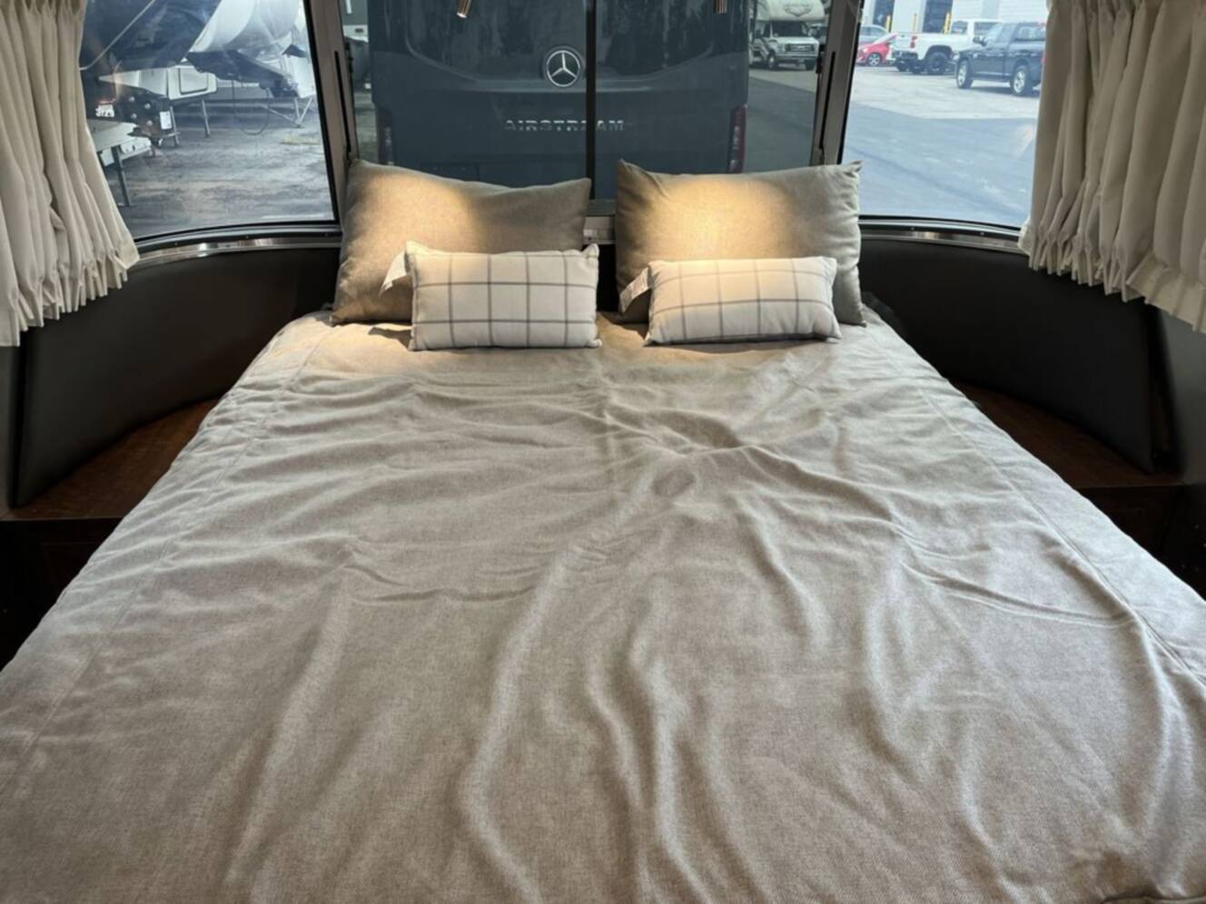 A photo of this 2027 Airstream Globetrotter 27FB