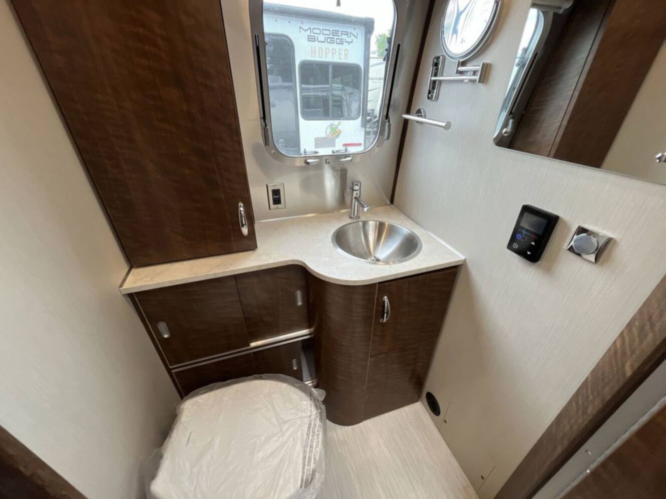 A photo of this 2027 Airstream Globetrotter 27FB