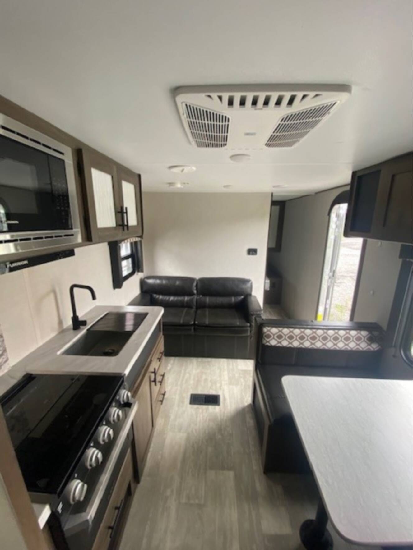 A photo of this 2021 Prime Time Rv Avenger 26BK