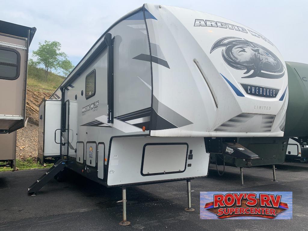 2022 Forest River Rv Cherokee Arctic Wolf Suite 3770 SUITE in elkins WV