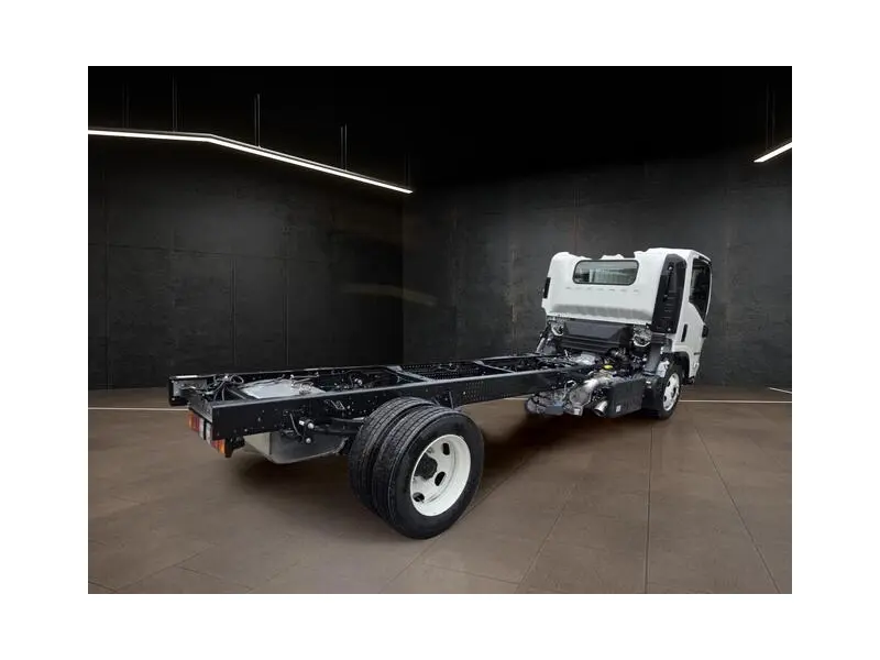2027 ISUZU NRR