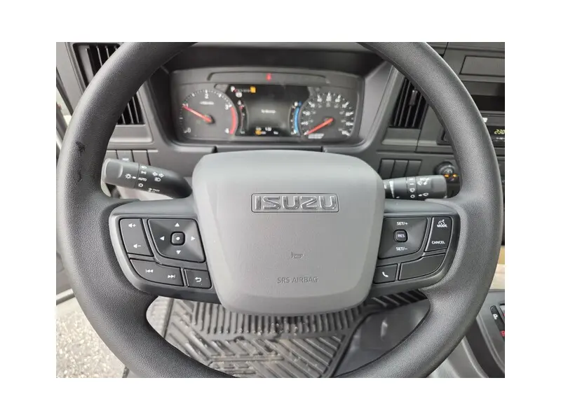 2027 ISUZU NRR