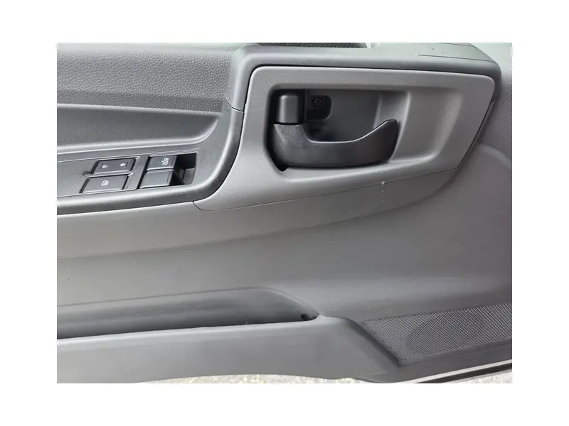 2027 ISUZU NRR