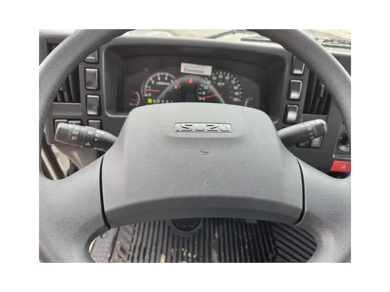 2027 ISUZU NPR HD
