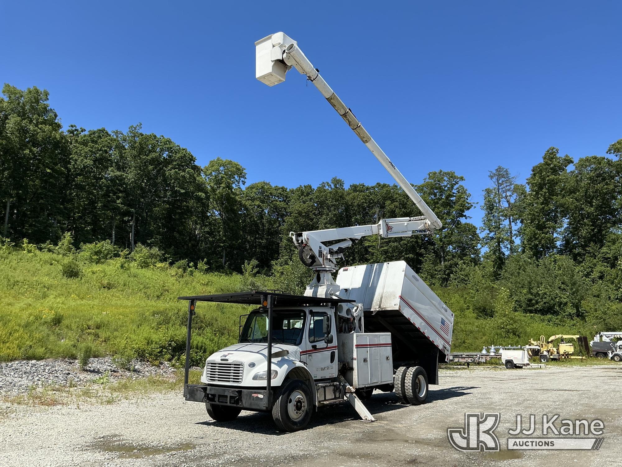 2015 FREIGHTLINER BUSINESS CLASS M2 106 in Shrewsbury, MA