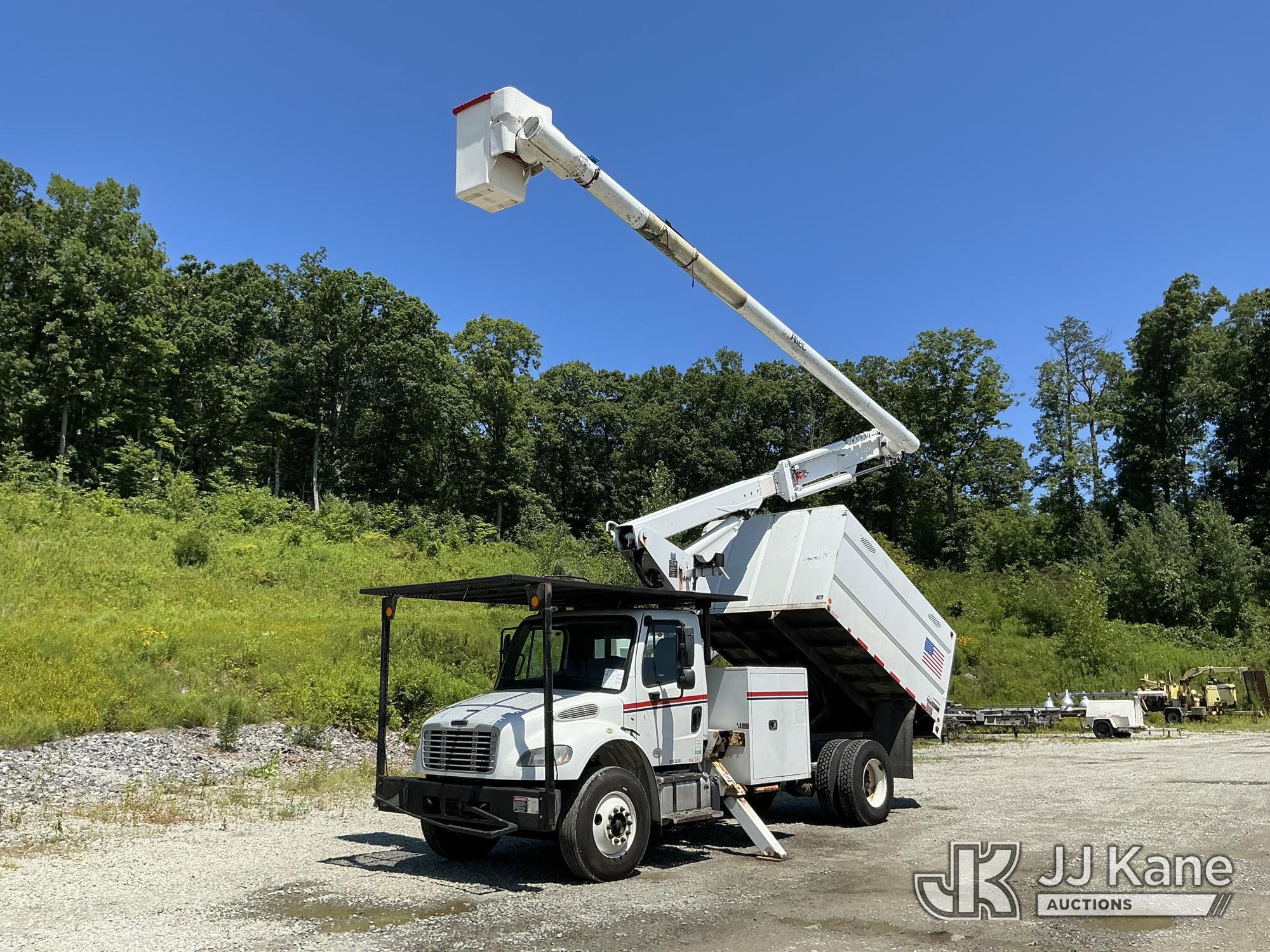 2015 FREIGHTLINER BUSINESS CLASS M2 106 in Shrewsbury, MA